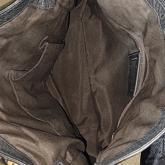 Genuine black leather coach shoulder purse - Picture 3 of 8